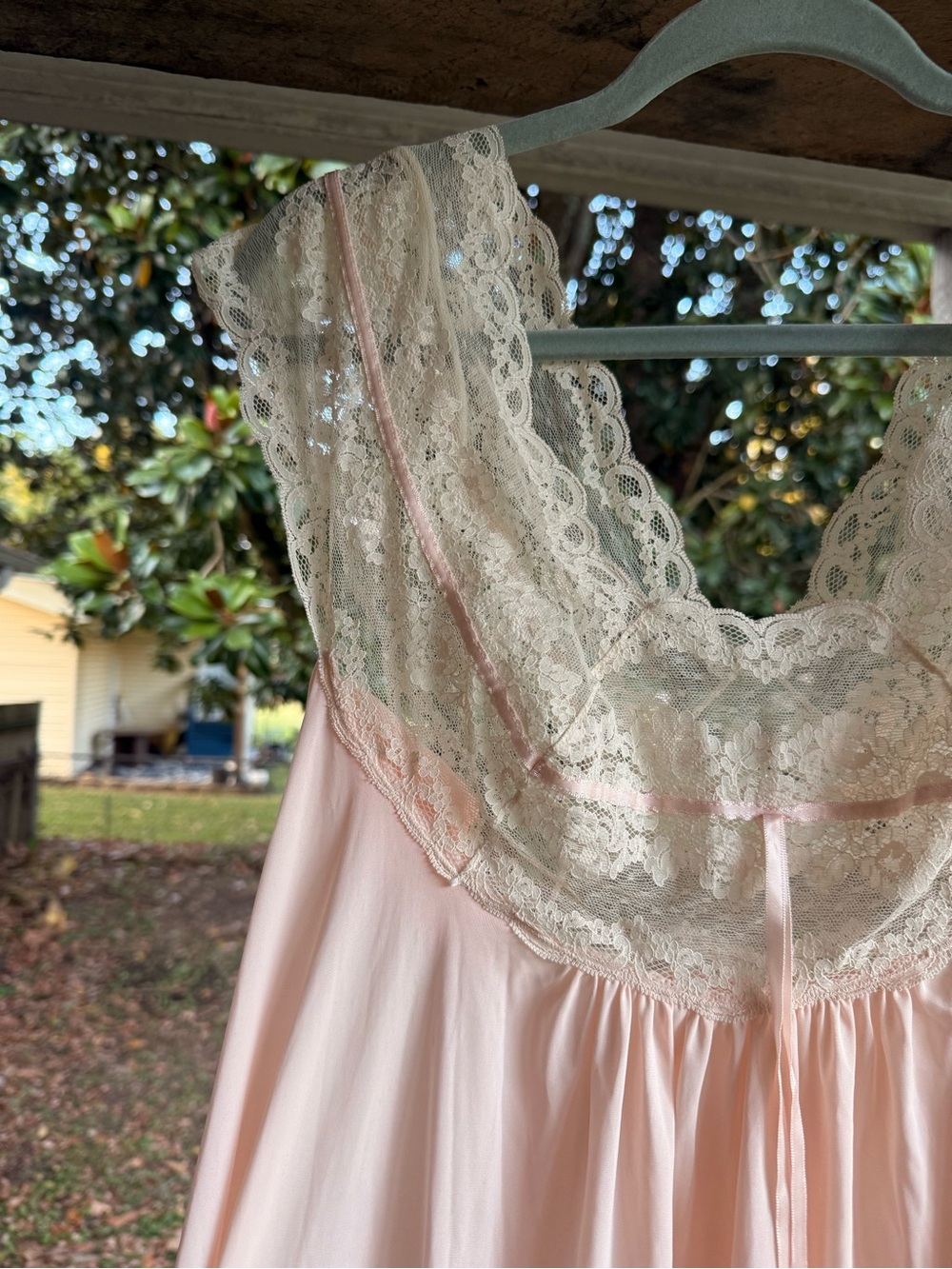 80s Vintage Olga Nightgown